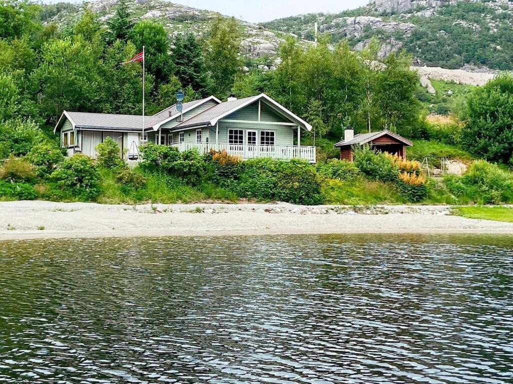 8 Person Holiday Home In J Rpeland Jørpeland Екстериор снимка